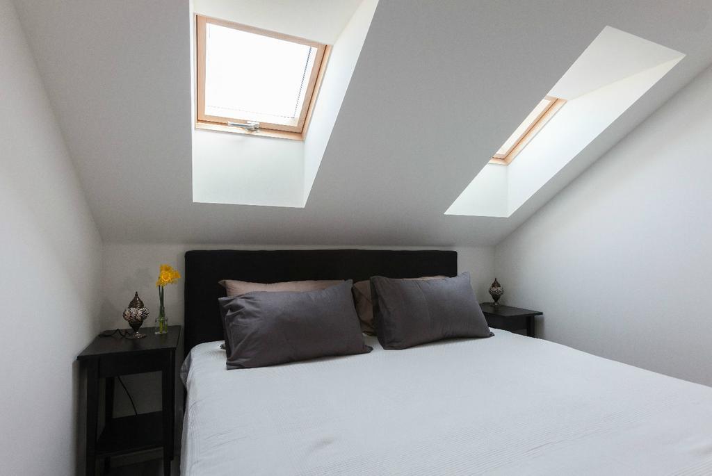 Kent Ridge Loft, Sokolska Apartment Prague Room photo